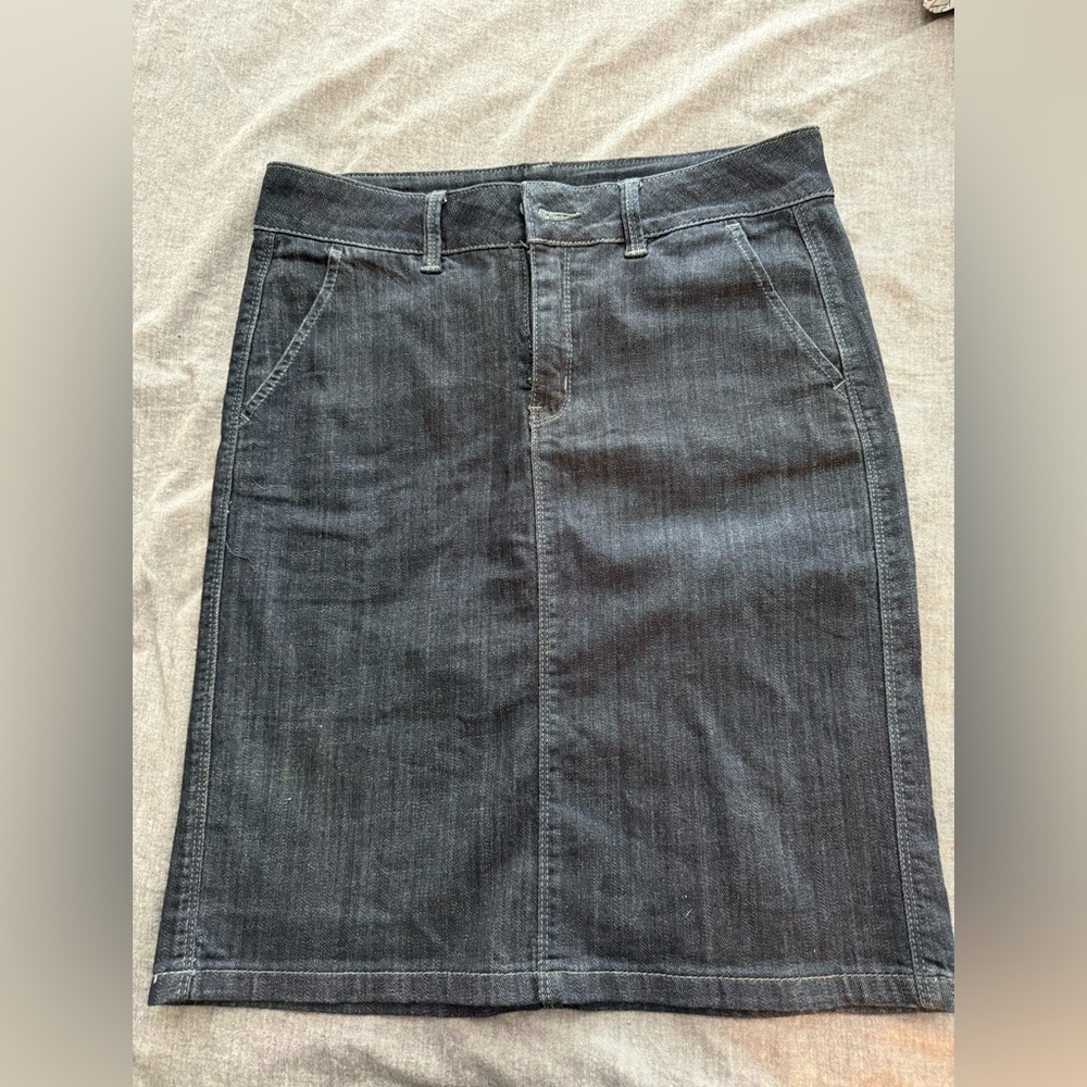 Liz Claiborne Stretch Skirt - Dark Denim